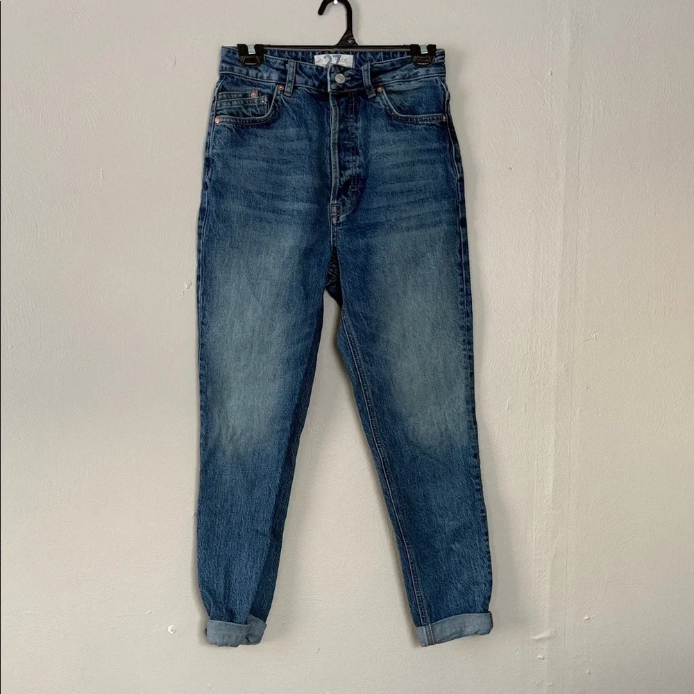 Free People High Rise mom Jeans 27 - Picture 1 of 7